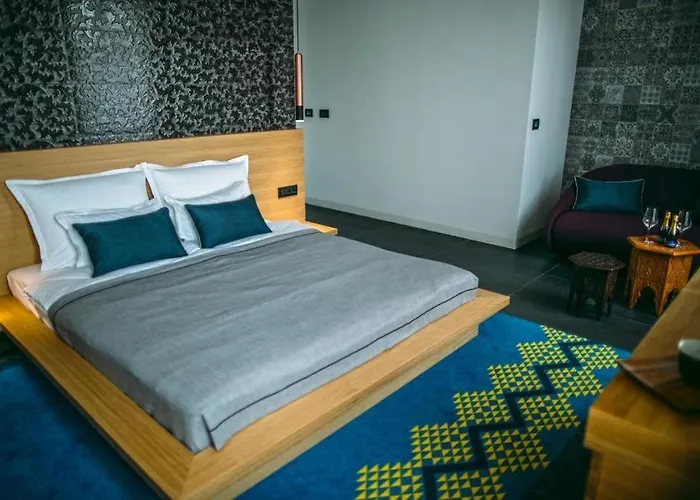 Gostinjska kuća Lejletul 4*