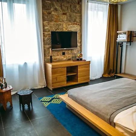 Lejletul Гостевой дом 4*